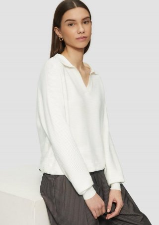 s.Oliver Strukturierter Pullover mit Polokragen - ecru
