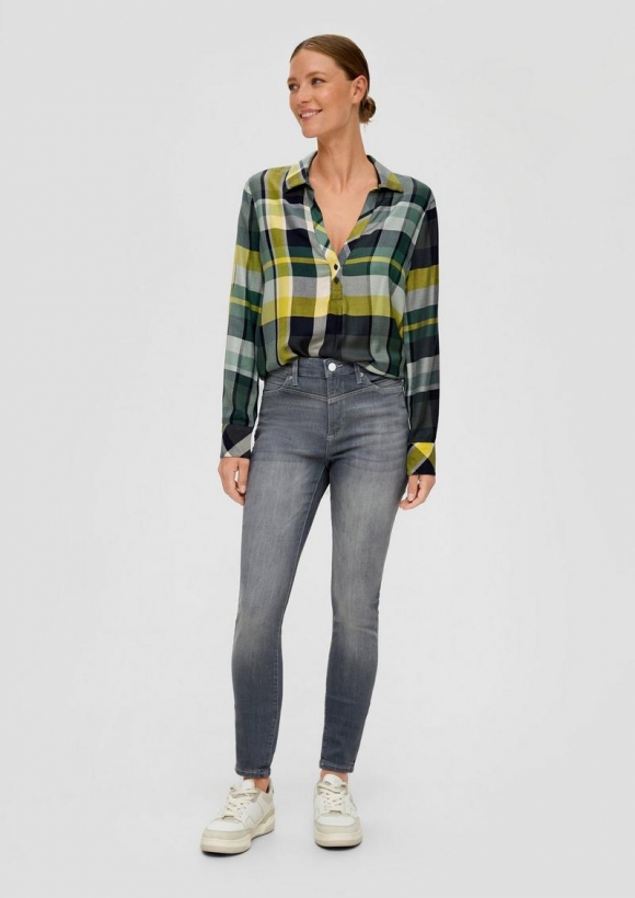 s.Oliver Jeans Izabell / Skinny Fit / Mid Rise / Skinny Leg - grau