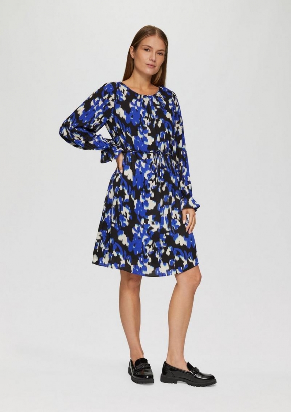 s.Oliver Viskosekleid mit Plisseeärmeln - schwarz