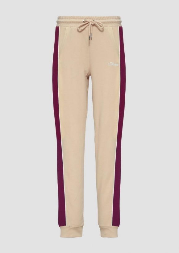 s.Oliver Sweathose mit Streifen-Detail - beige