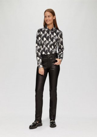 s.Oliver Jeans Betsy / Slim Fit / Mid Rise / Slim Leg - schwarz