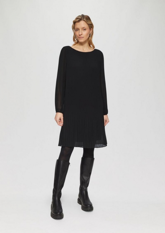 s.Oliver Plissiertes Chiffonkleid - schwarz
