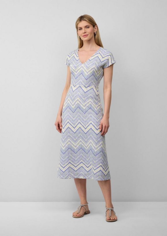 s.Oliver Antailliertes Midikleid aus Strickjersey mit V-Ausschnitt - himmelblau