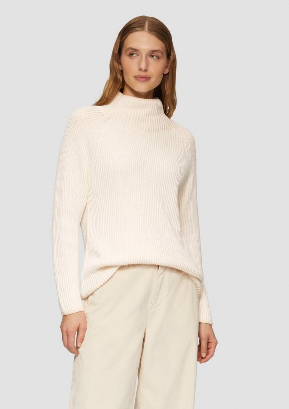 s.Oliver Zweifarbiger Strickpullover mit Stehkragen - beige