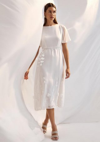 s.Oliver Festives Midikleid aus Chiffon mit floralen Applikationen - creme