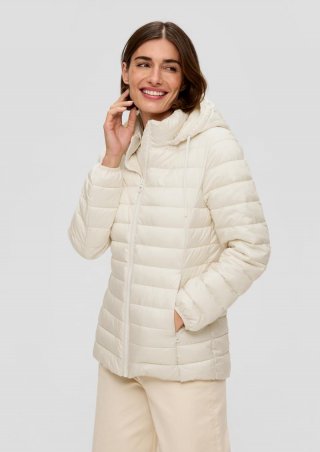 s.Oliver Leichte Steppjacke mit abnehmbarer Kapuze - wollweiß