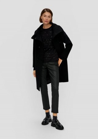 s.Oliver Betsy: Hose aus Coated Denim - schwarz