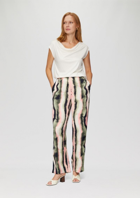 s.Oliver Wide-Leg-Hose aus schimmerndem Satin mit Strukturmuster - navy