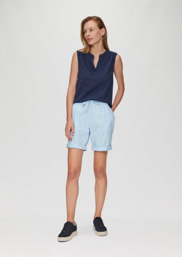s.Oliver Leichte Shorts mit Elastikbund und angedeuteten Taschen - himmelblau