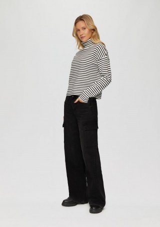 s.Oliver Jeans Suri / Regular Fit / Mid Rise / Wide Leg / mit Cargotaschen - dunkelgrau