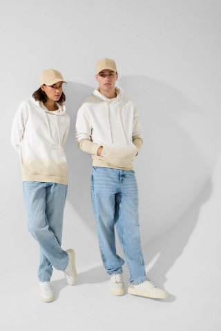 s.Oliver Sweatshirt mit gummiertem Schriftprint - weiß