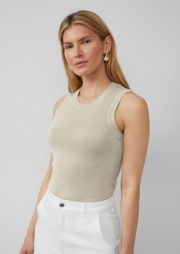 s.Oliver Feinstrick-Top aus Viskose im Slim Fit - beige