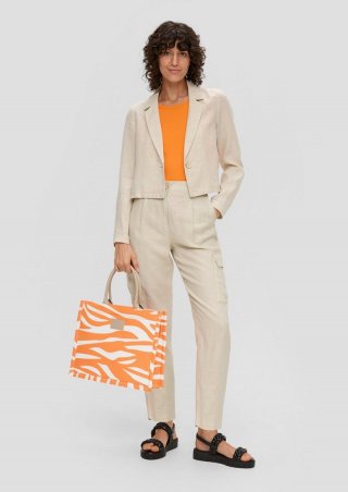 s.Oliver Super High Rise Leinenhose mit verkürztem Bein und Cargotaschen - beige
