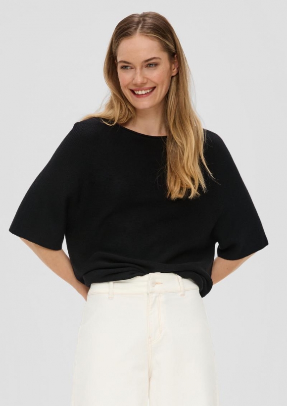 s.Oliver Relaxed-Fit-Strickpullover mit kurzen Ärmeln - schwarz