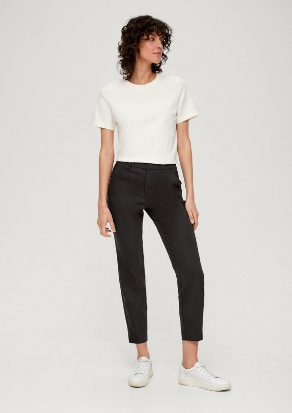 s.Oliver Cigarette Pants in 7/8-Länge - schwarz