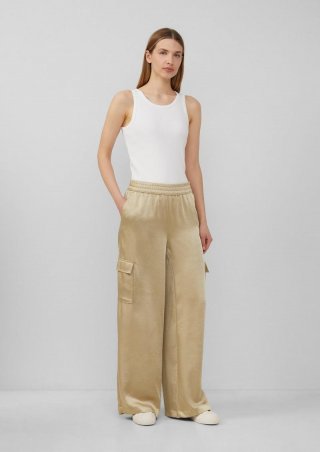 s.Oliver Satinierte Cargohose im Relaxed Fit mit Elastikbund - hellbraun