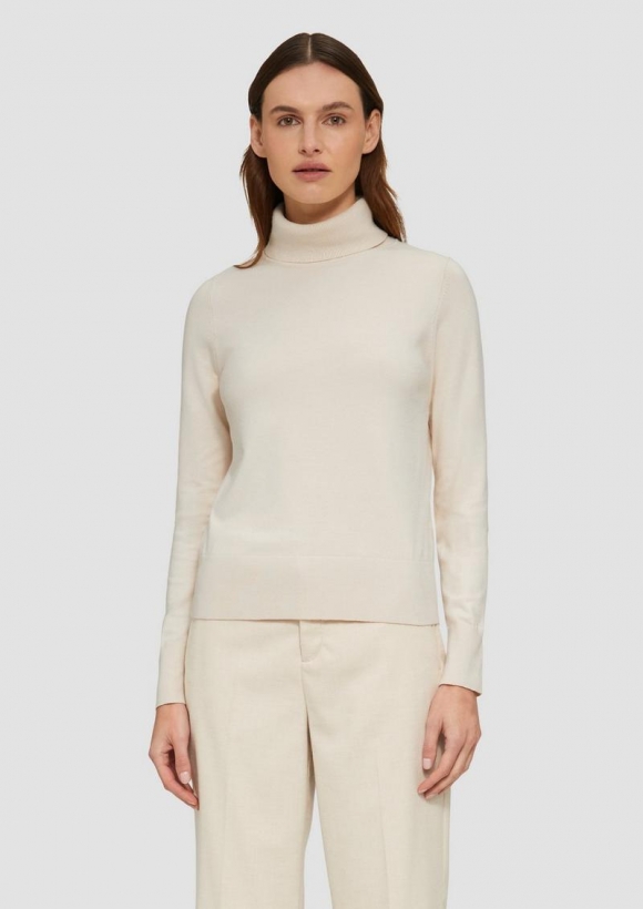 s.Oliver Weicher Rollkragenpullover aus Viskosemix - beige