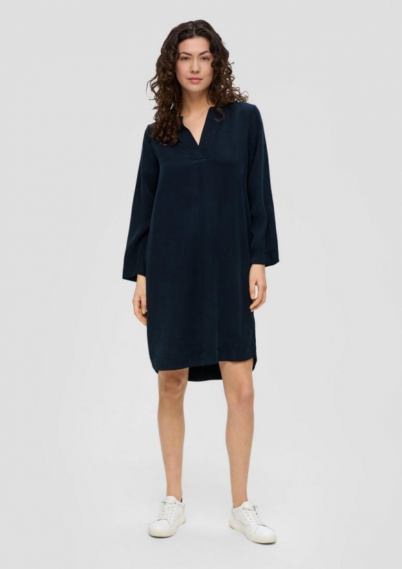 s.Oliver Kurzes Lyocellkleid mit V-Ausschnitt - navy