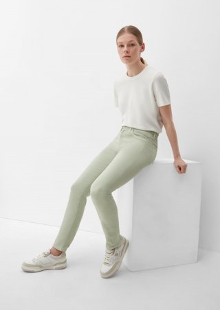 s.Oliver Jeans Betsy / Slim Fit / Mid Rise / Slim Leg - salbeigrün
