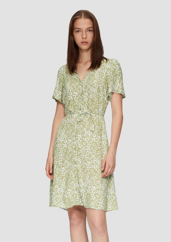 s.Oliver Luftiges Viskosekleid mit All-over-Print - helles olivgrün