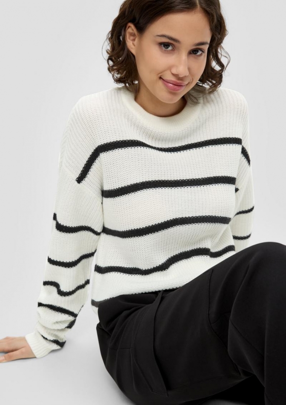 s.Oliver Leichter Sommerstrickpullover im Relaxed Fit - schwarz