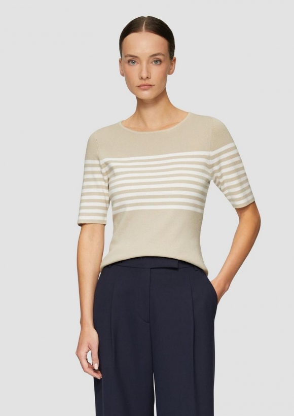 s.Oliver Gestreifter Slim-Fit-Pullover mit kurzen Ärmeln - helles beige