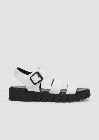 s.Oliver Sandalen aus Kunstleder - weiß