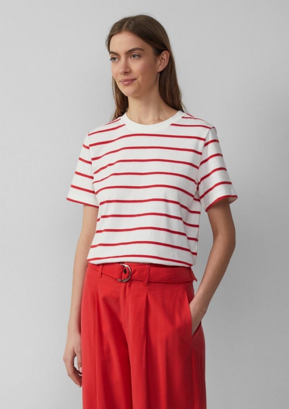 s.Oliver Verkürztes Baumwoll-T-Shirt mit Streifen - ecru