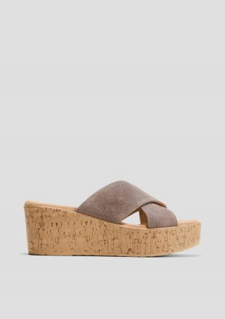 s.Oliver Sandalen aus Leder mit Keilabsatz - sandfarben
