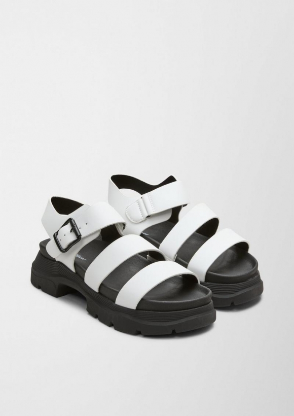 s.Oliver Chunky Sandalen - weiß