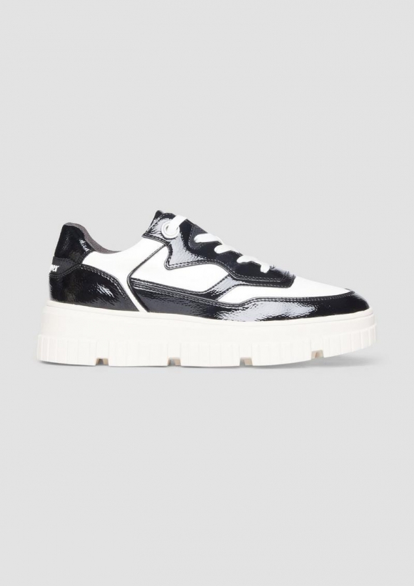 s.Oliver Sneaker im sportiven Look - schwarz