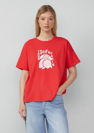 s.Oliver Baumwollshirt mit überschnittener Schulter und Frontprint - chilirot