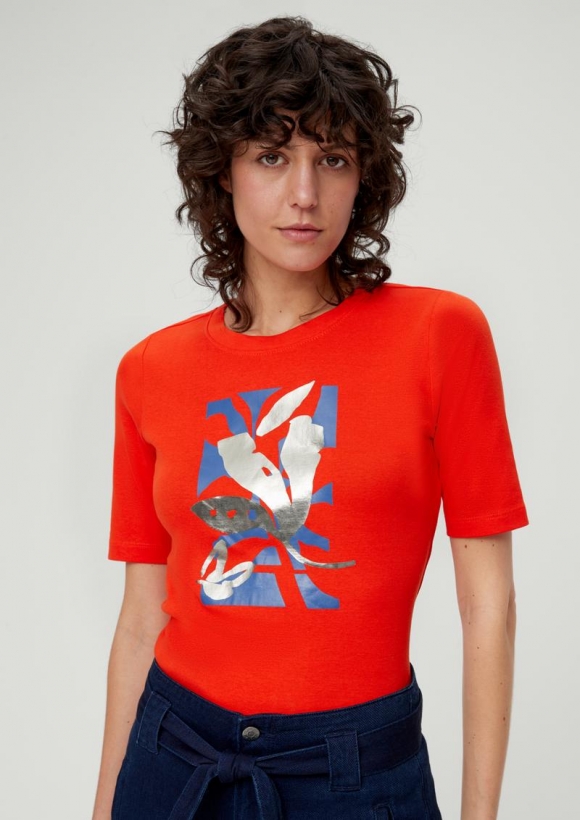 s.Oliver Baumwollshirt mit glänzendem Frontprint - dunkelorange