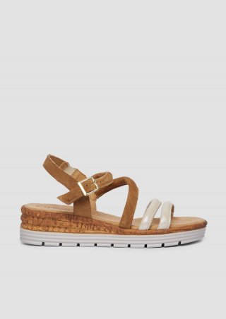 s.Oliver Modische Ledersandalen mit Plateausohle - braun