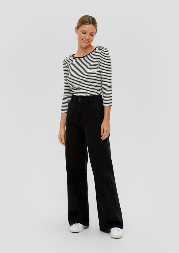 s.Oliver Gestreiftes Shirt aus Baumwoll-Stretch mit Rückenausschnitt - schwarz