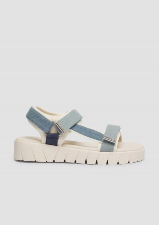 s.Oliver Plateausandalen mit Klettverschluss - hellblau