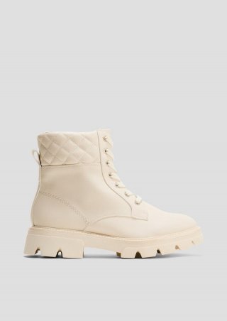 s.Oliver Stiefel mit Stepp-Detail - creme