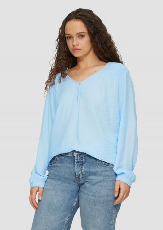 s.Oliver Strukturierte Bluse aus Viskosemix mit Smok-Details - hellblau