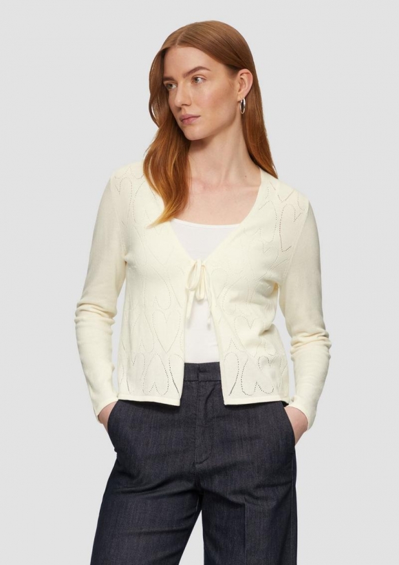 s.Oliver Feinstrick-Jacke mit Herz-Ajourmuster und Bindeband - ecru