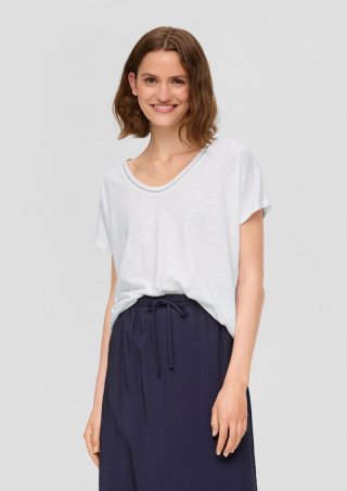 s.Oliver Shirt im Relaxed Fit mit Stickerei - weiß