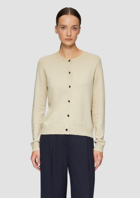 s.Oliver Strickjacke aus Viskosemix mit dekorativen Knöpfen - beige