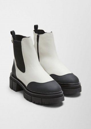 s.Oliver Stiefel mit Plateausohle - weiß