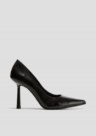 s.Oliver Pumps in Glanz-Optik - schwarz