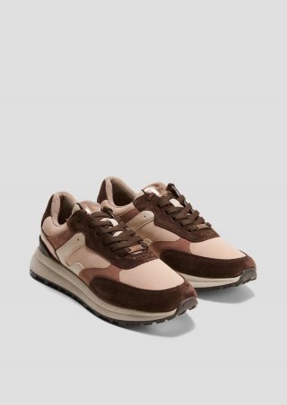 s.Oliver Sneaker mit Kontrast-Details - braun