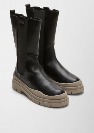 s.Oliver Stiefel in Leder-Optik - schwarz