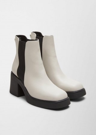 s.Oliver Stiefel mit Blockabsatz - creme