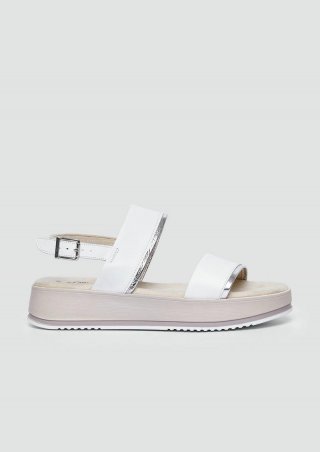 s.Oliver Ledersandalen mit Kontrast-Detail und Plateausohle - beige