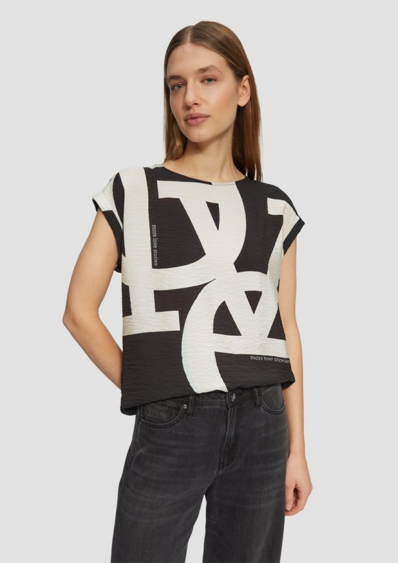 s.Oliver T-Shirt im Fabricmix mit vorderseitigem Print - schwarz