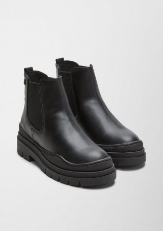 s.Oliver Stiefel in Leder-Optik - schwarz