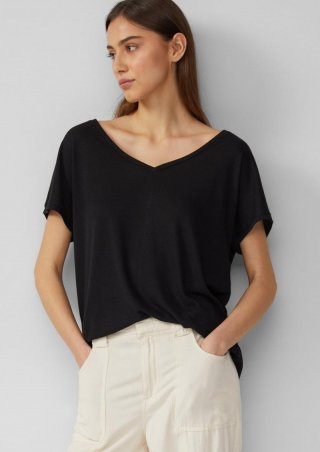 s.Oliver Locker geschnittenes T-Shirt aus Leinenmix - schwarz